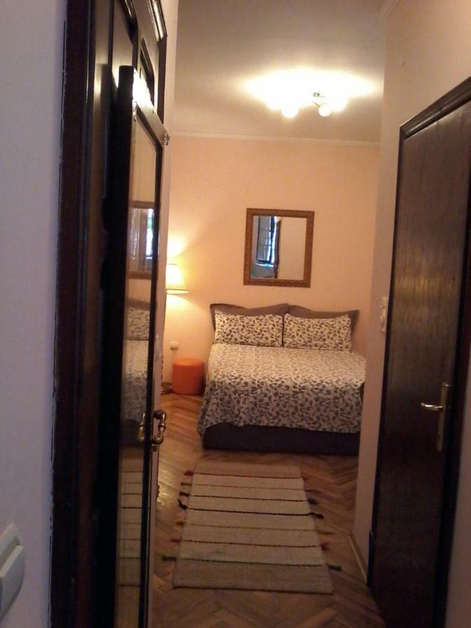 Studio Hram Belgrado Exterior foto